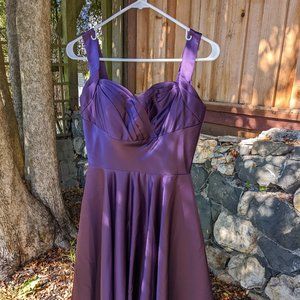 Unique Vintage Purple Dress Size M